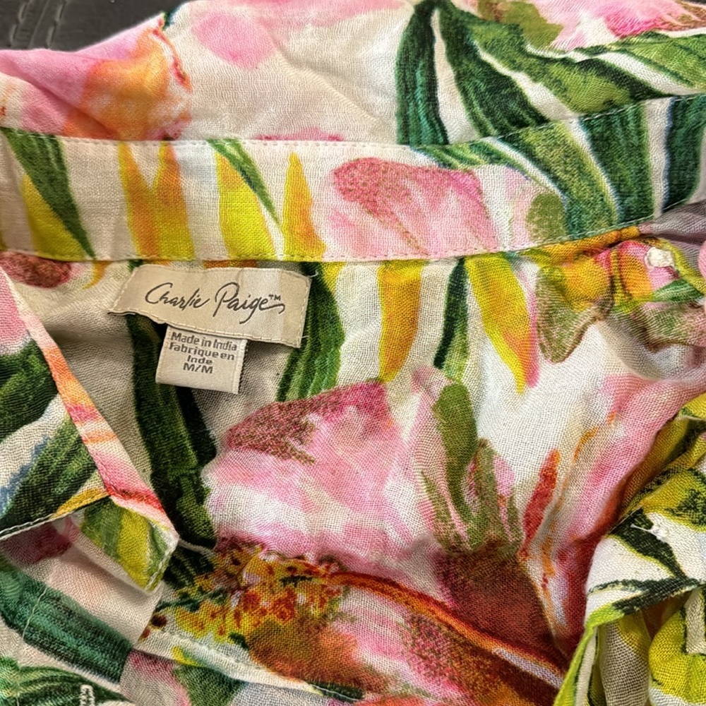 Charlie Paige Floral Bright Swim Button Up Blouse/Cover Up Size Medium - Picture 3 of 4